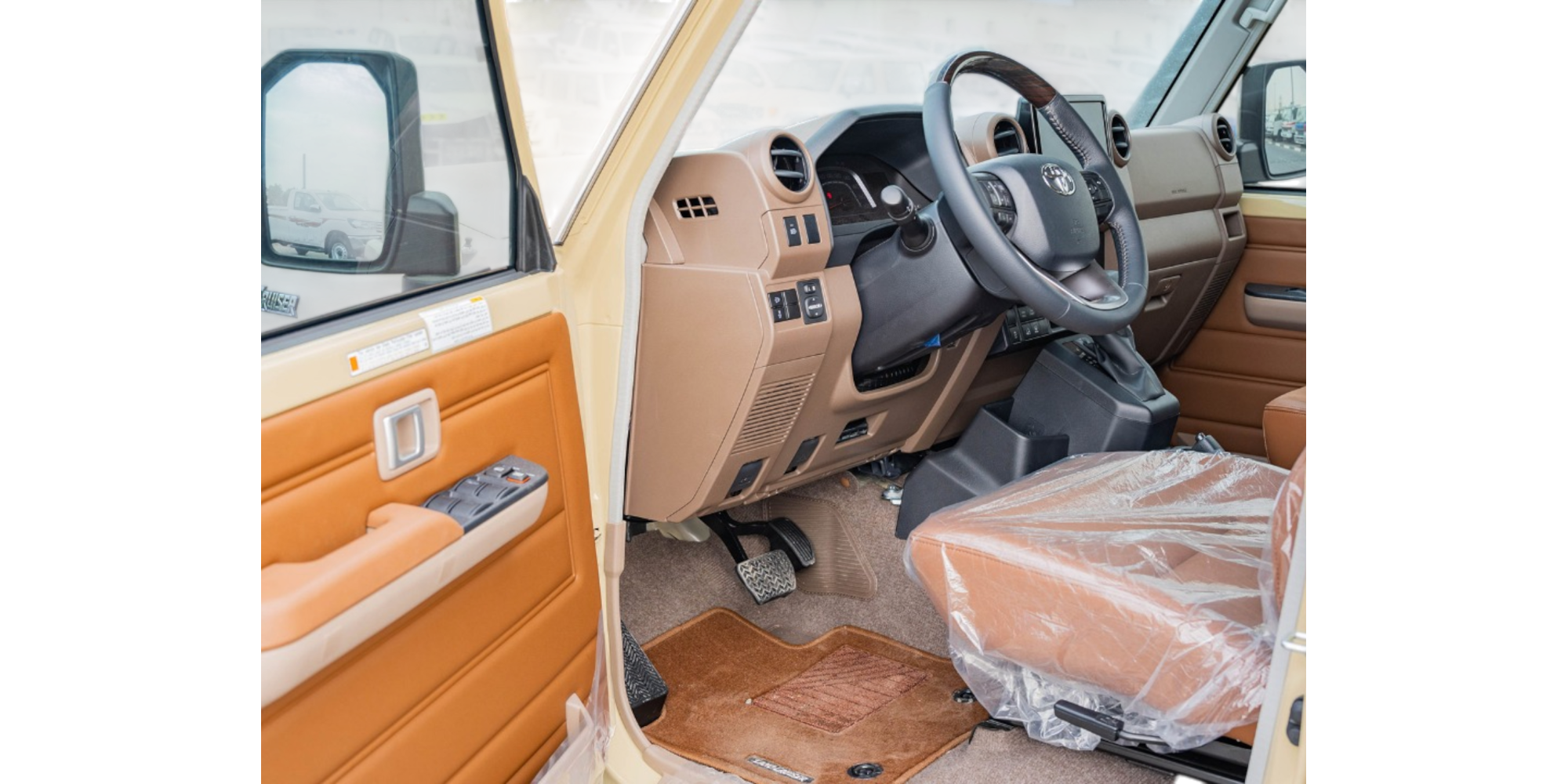 Toyota Land Cruiser 76 AT 2.8 Diesel Euro 6 Modena Motors