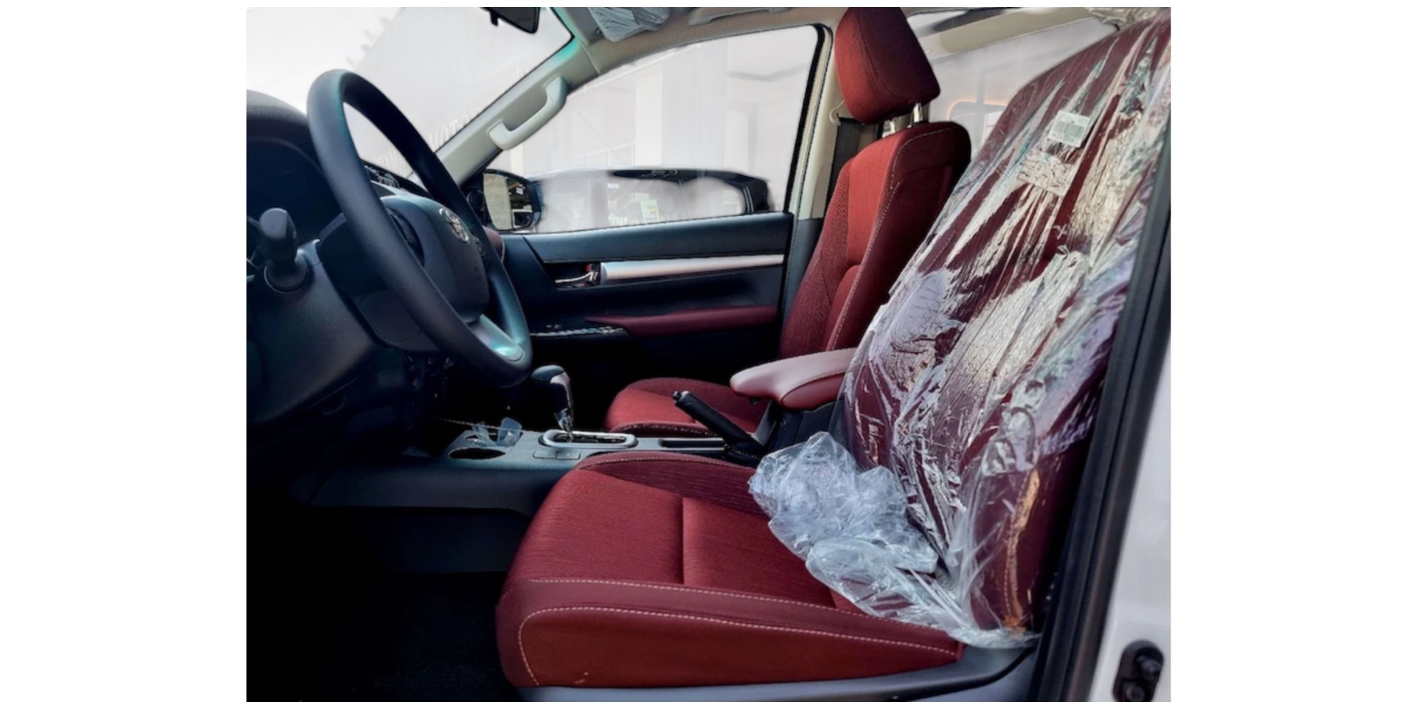 Toyota Hilux SR5 EU Version | Robust und Zuverlässig