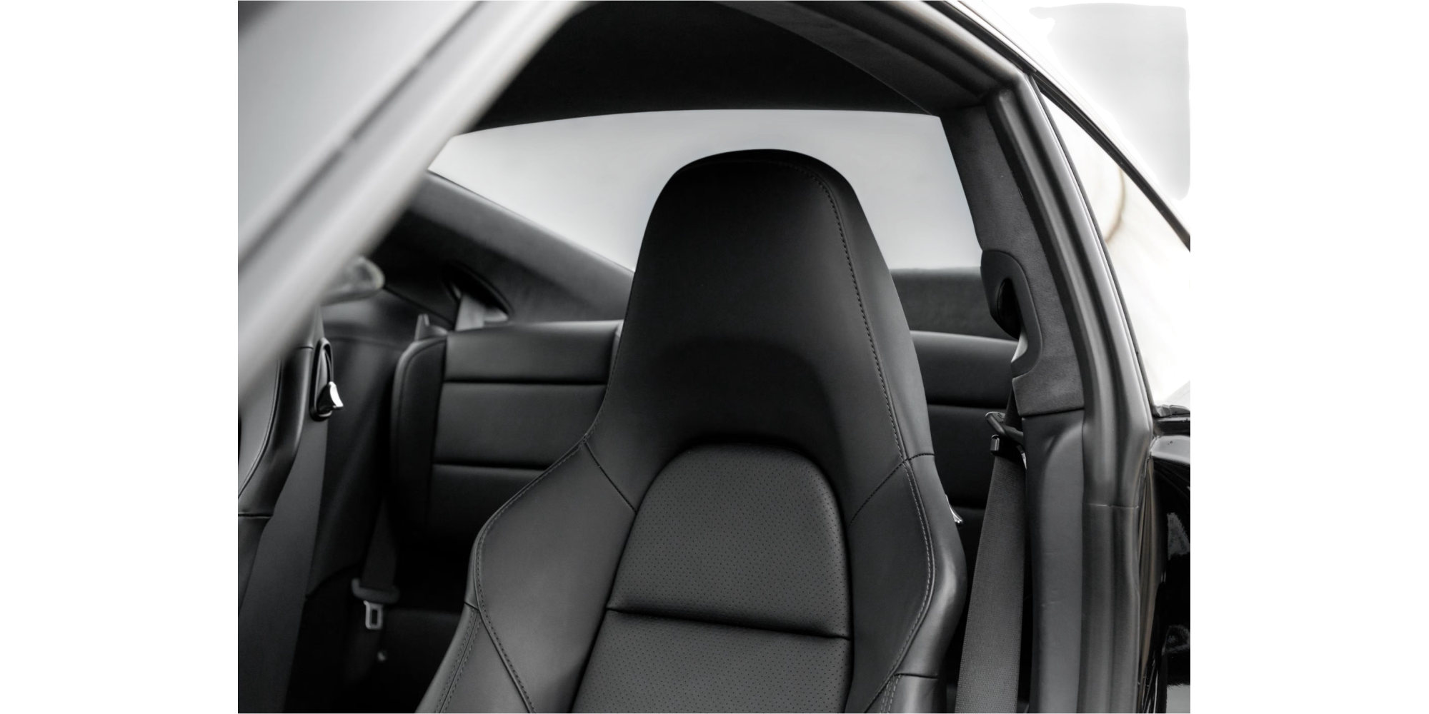 Porsche 911 991.1 Carrera 4 GTS - Sportiva di lusso