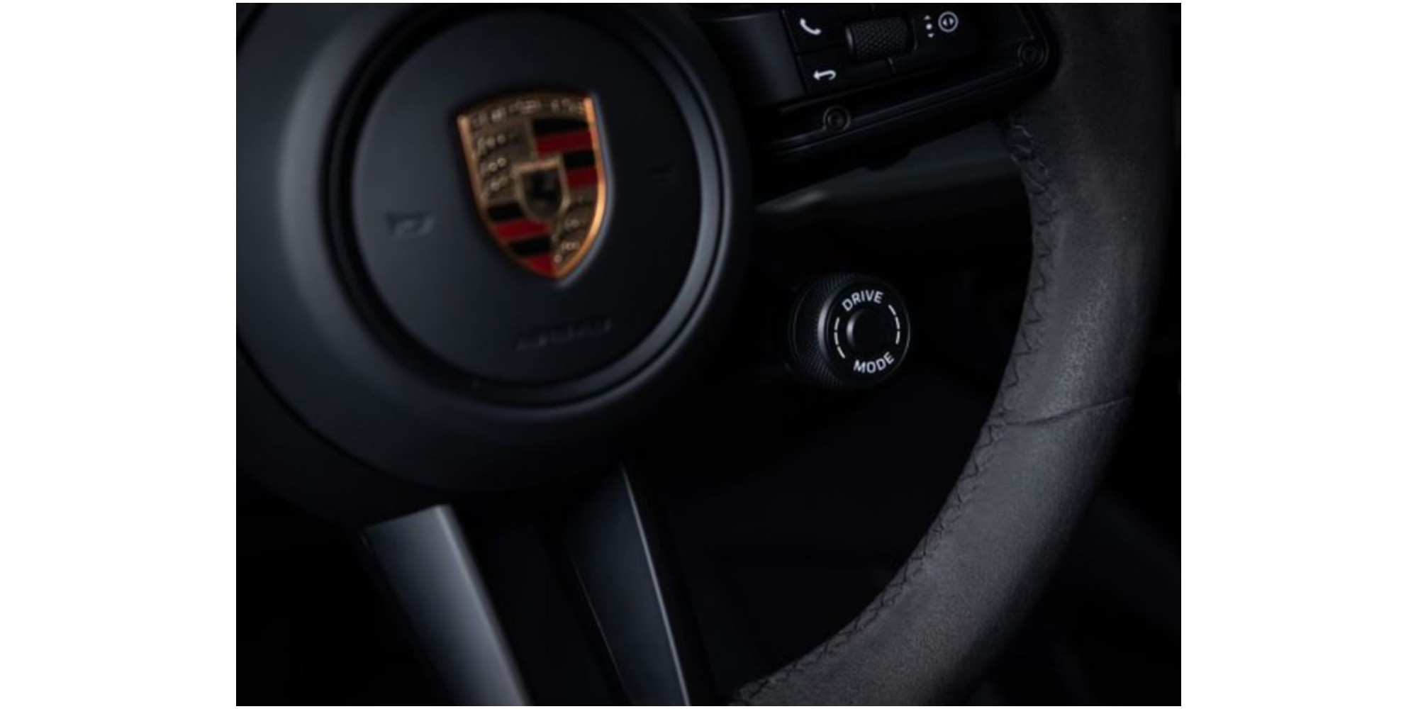 Porsche Cayenne E-Hybrid Luxury SUV – Modena Motors GmbH