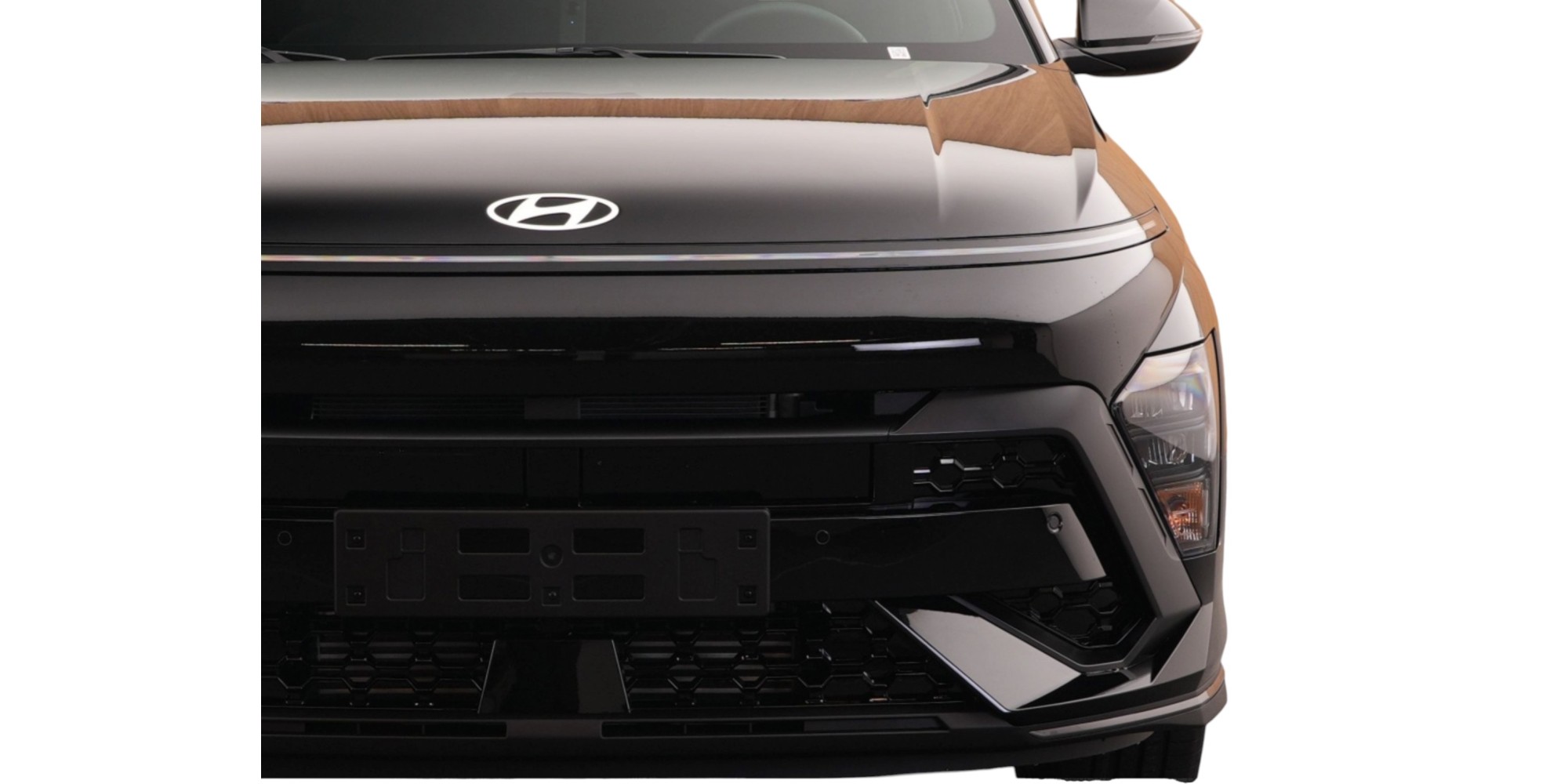 Hyundai Kona | Smart and Efficient Compact SUV