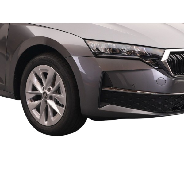 Skoda Octavia Selection | Stylish Petrol Wagon