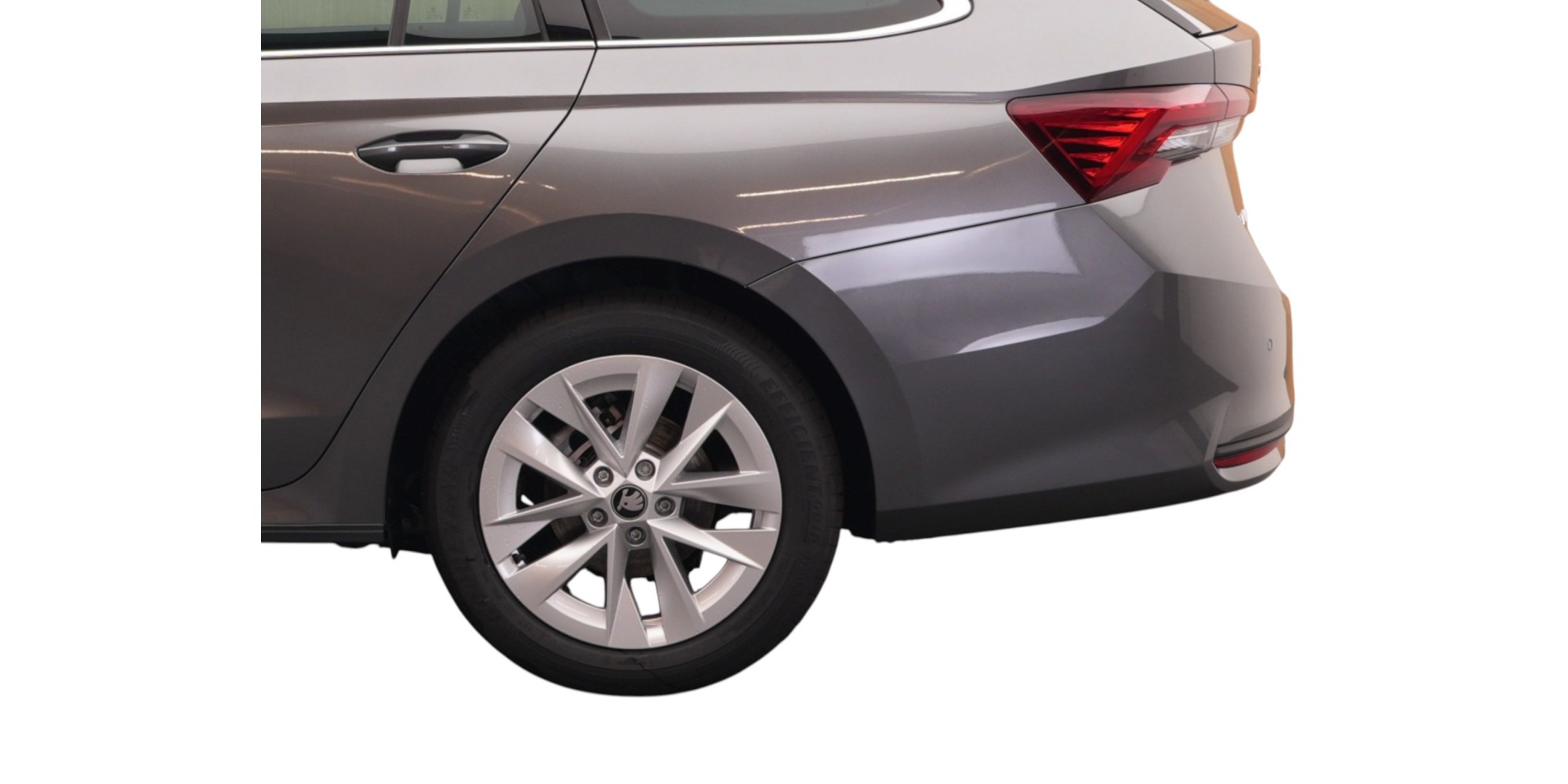 Skoda Octavia Selection | Stylish Petrol Wagon