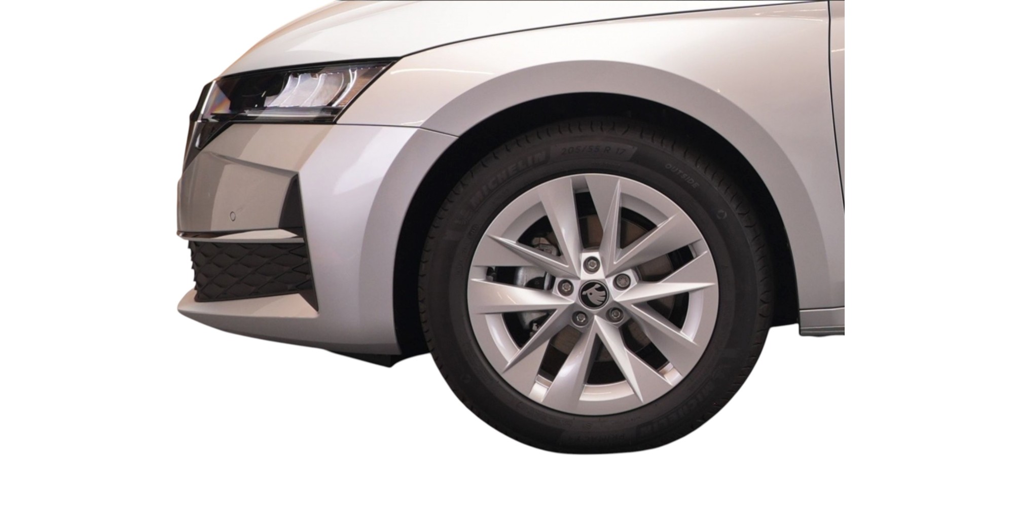 Skoda Octavia Selection | Stylish Petrol Wagon