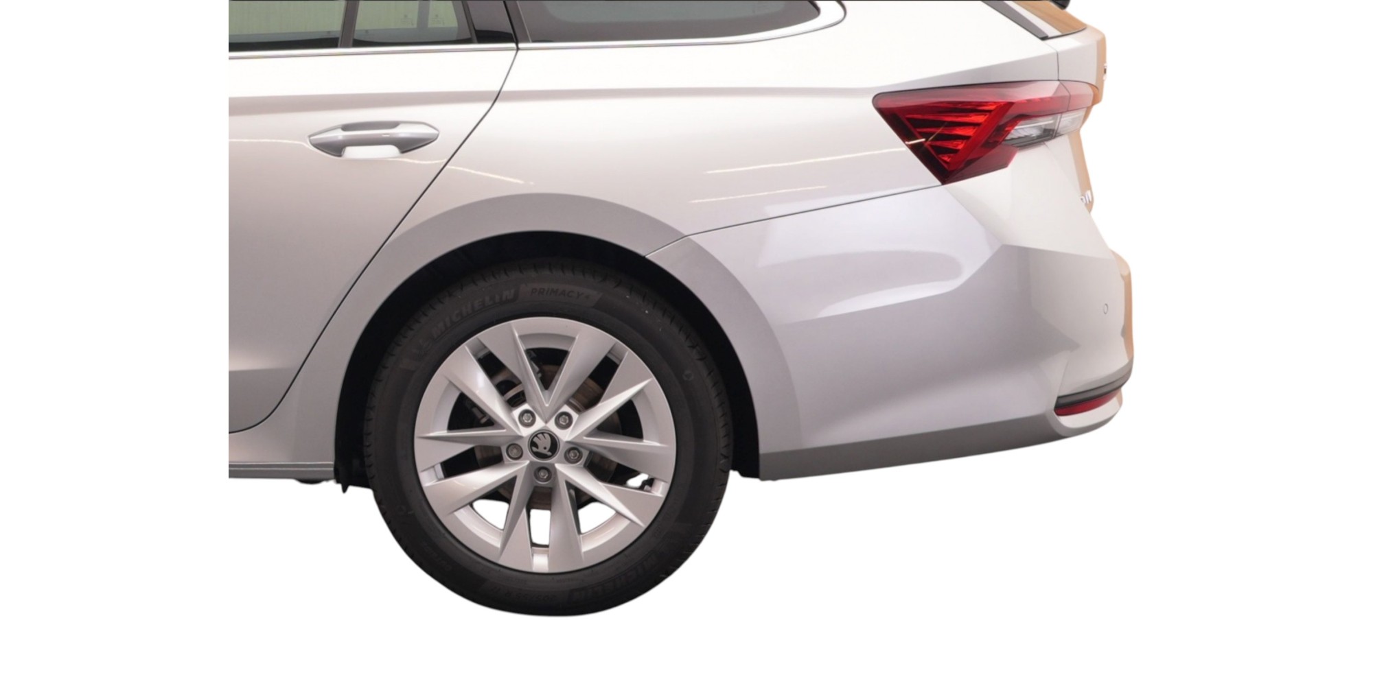 Skoda Octavia Selection | Stylish Petrol Wagon