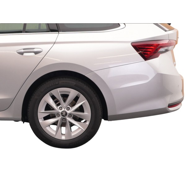 Skoda Octavia Selection | Stylish Petrol Wagon