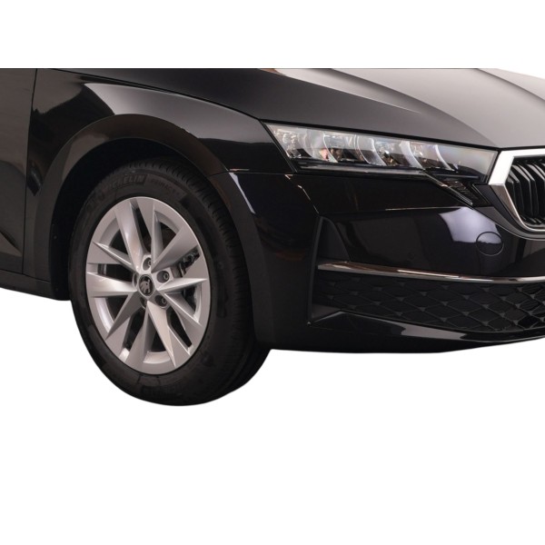Skoda Octavia Selection | Stylish Petrol Wagon