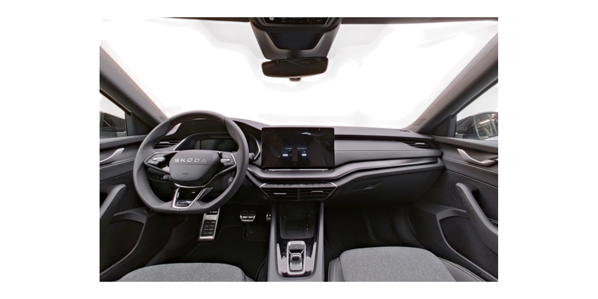 Skoda Octavia Sportline | Stylish Petrol Wagon