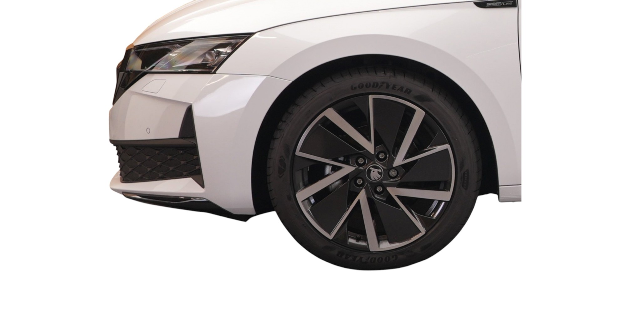 Skoda Octavia Sportline | Stylish Petrol Wagon