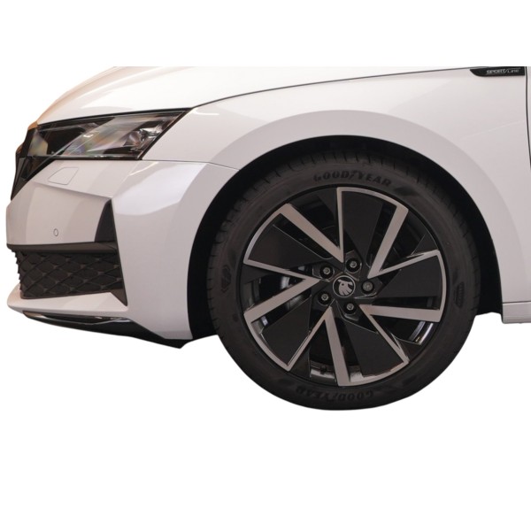 Skoda Octavia Sportline | Stylish Petrol Wagon