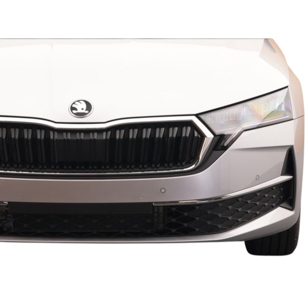 Skoda Octavia Selection | Stylish Petrol Wagon