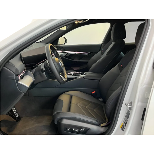 BMW 530e xDrive Touring MSport by Modena Motors GmbH