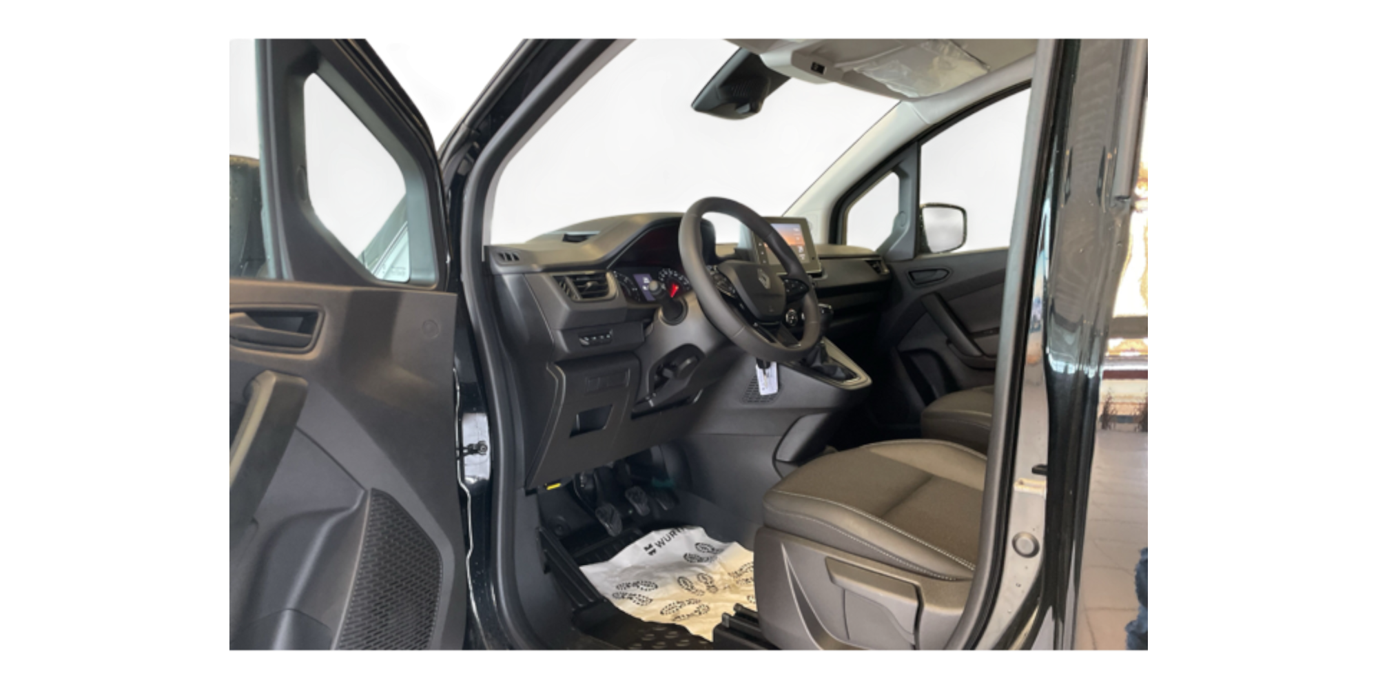 Renault Kangoo L1H1 1.5L 95 HP Diesel Manual Van