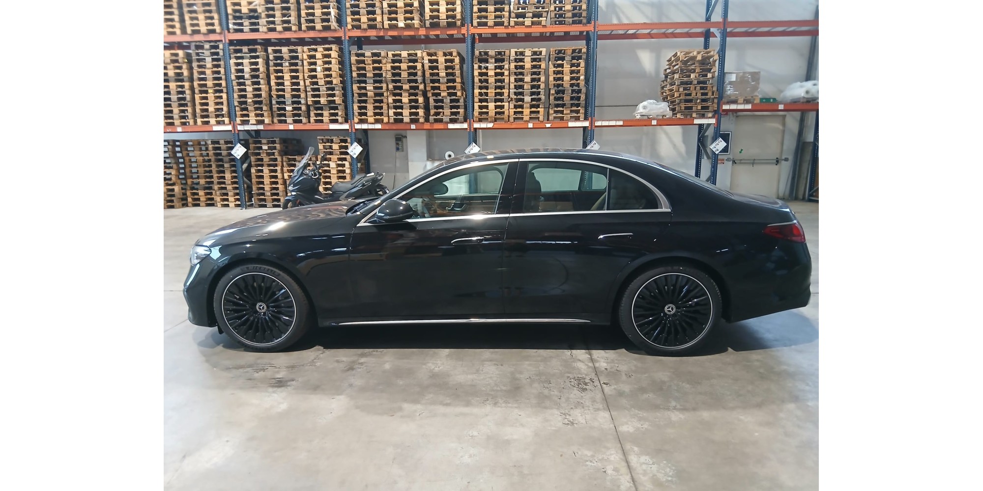 Mercedes E-Class Sedan - Save 13% Now! | Modena Motors GMBH