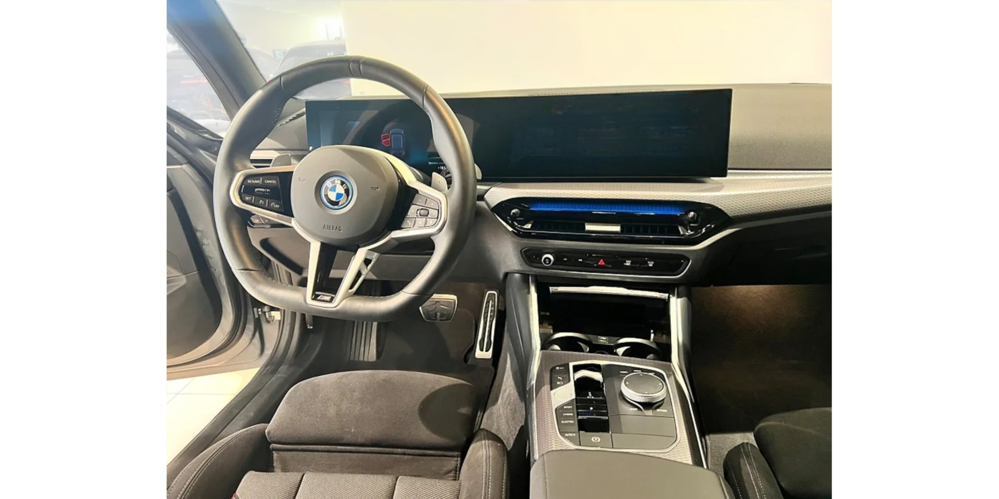 BMW 330e Touring M-Sport for sale at Modena Motors