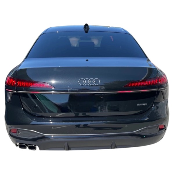 Audi A6 Avant S line 40 TDI quattro – Advanced Elegance