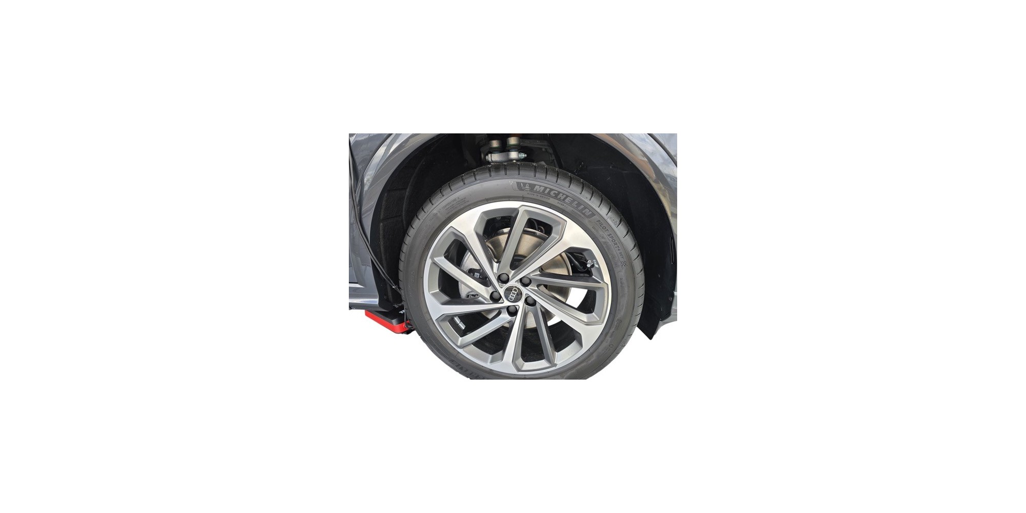 Audi Q5 40 TFSI quattro - Discount 16%