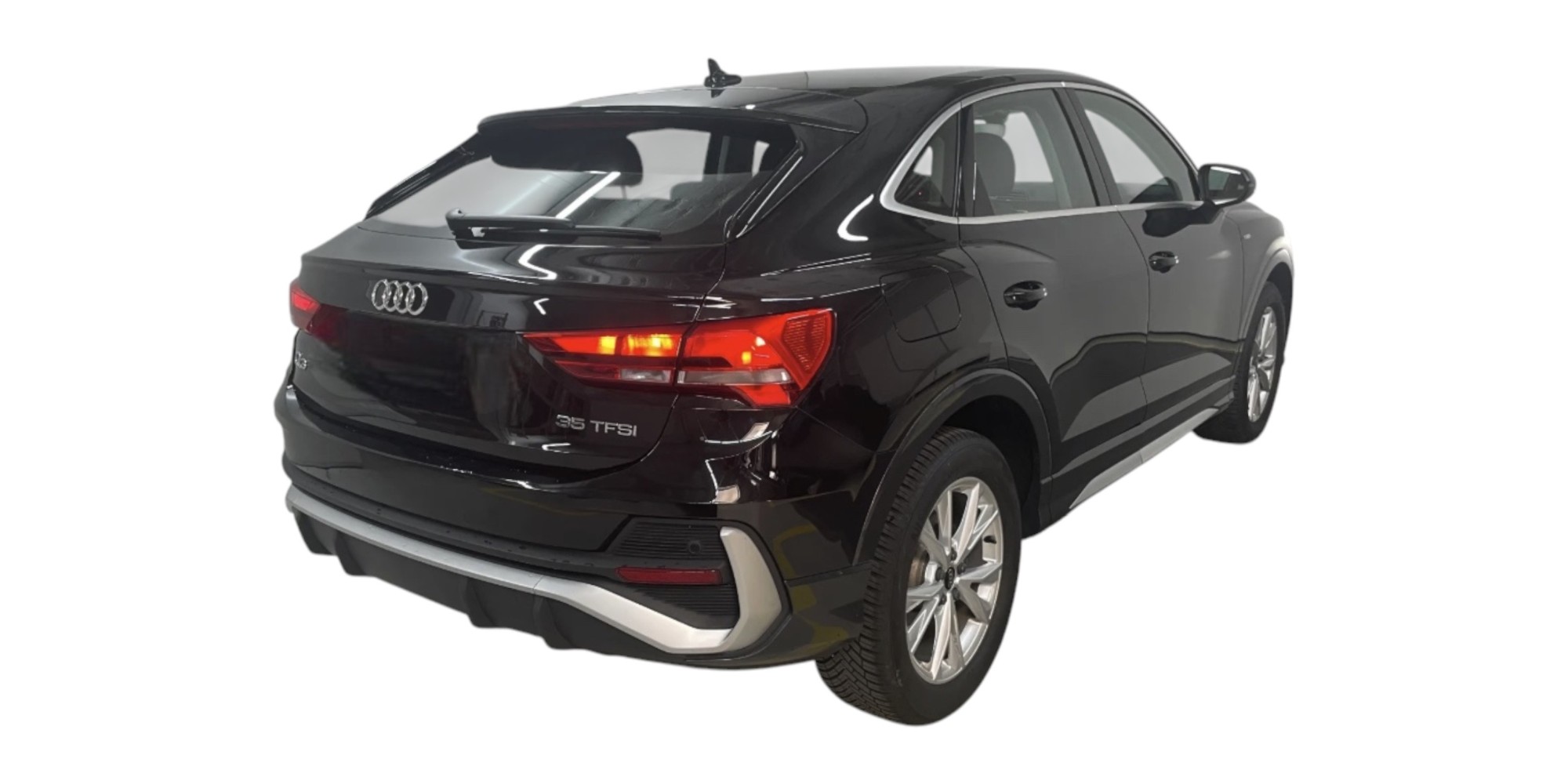 Audi Q3 Sportback S Line | SUV Sportivo ed Elegante