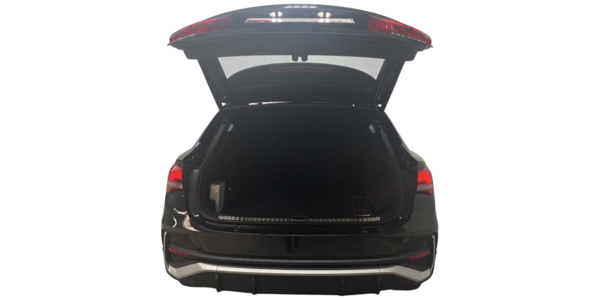 Audi Q3 Sportback S Line | SUV Sportivo ed Elegante