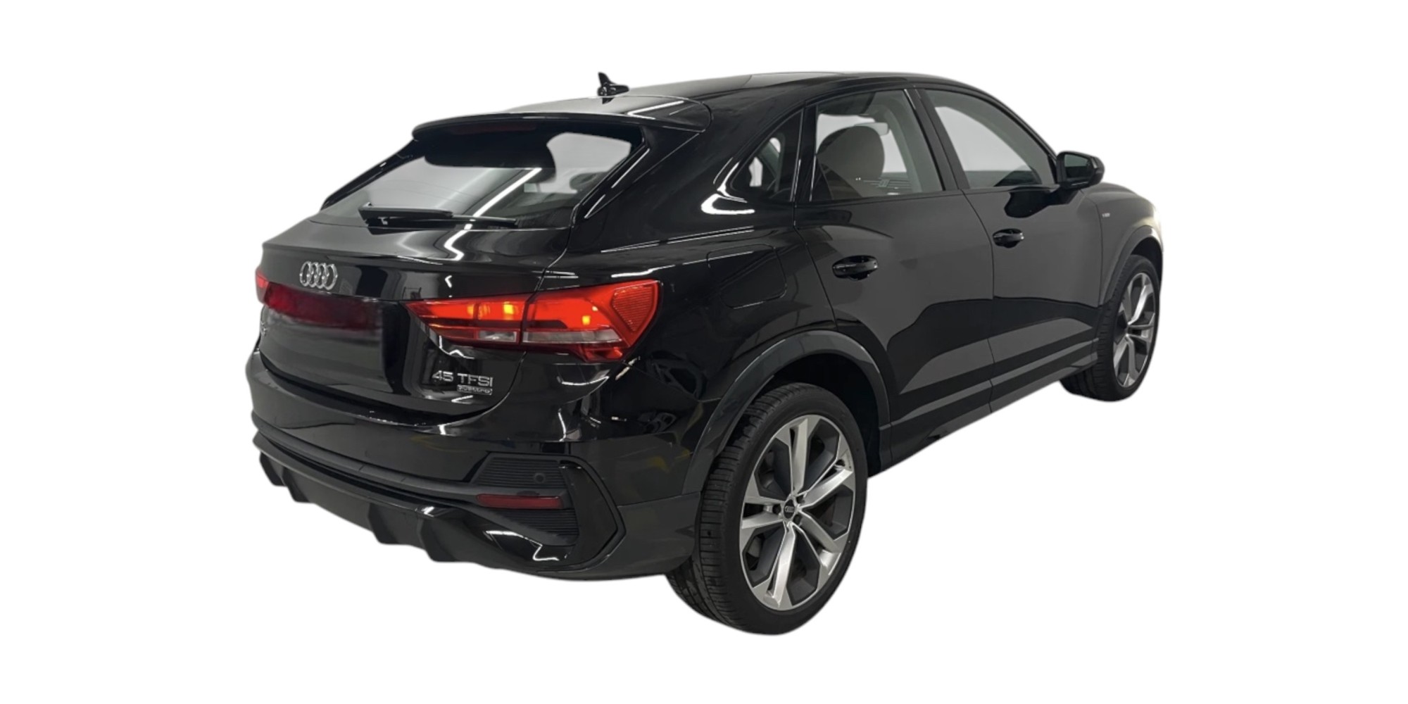 Audi Q3 Sportback S Line | SUV Sportivo ed Elegante