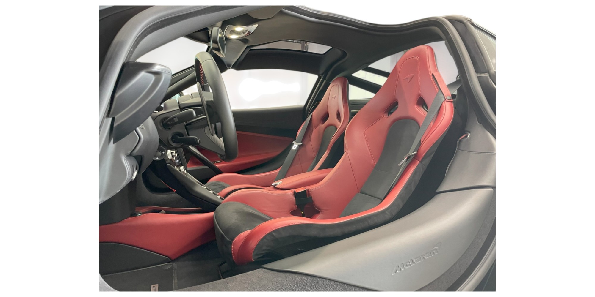 McLaren 720S Performance MSO Carbon Package