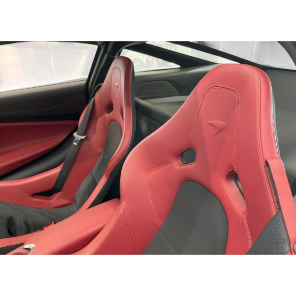 McLaren 720S Performance MSO Carbon Package