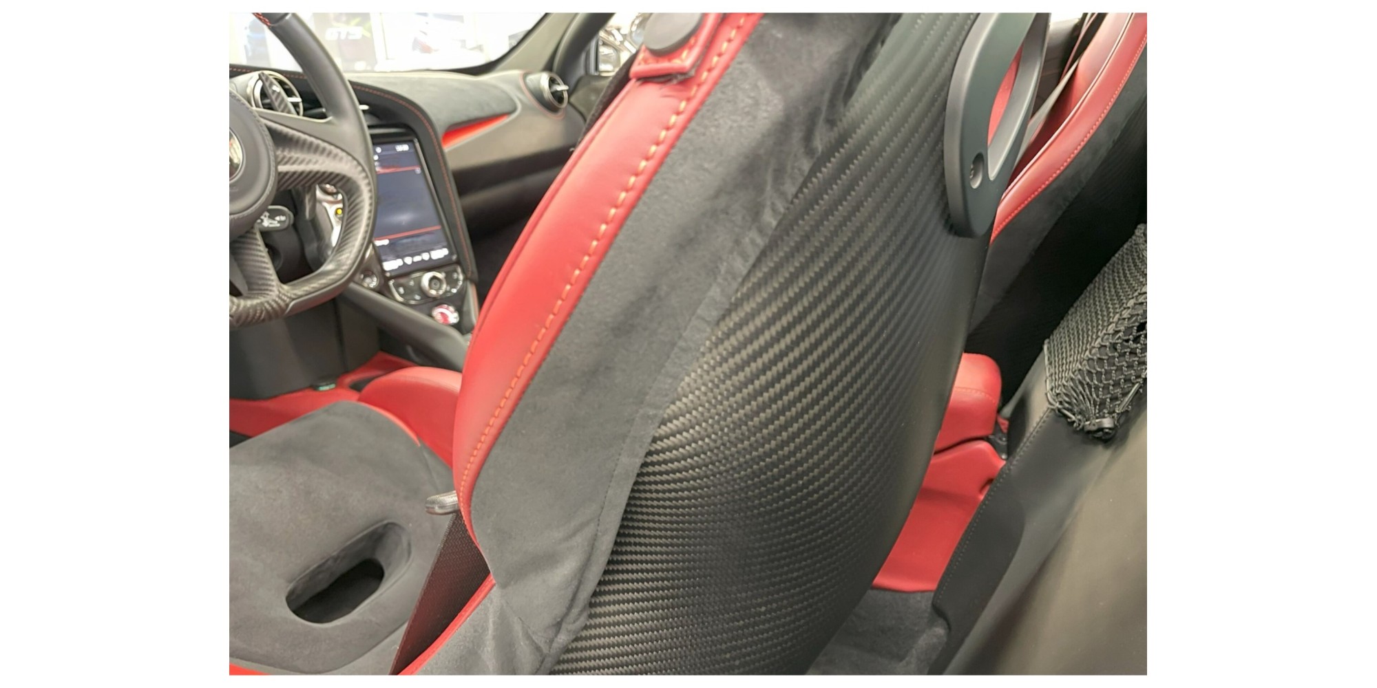 McLaren 720S Performance MSO Carbon Package