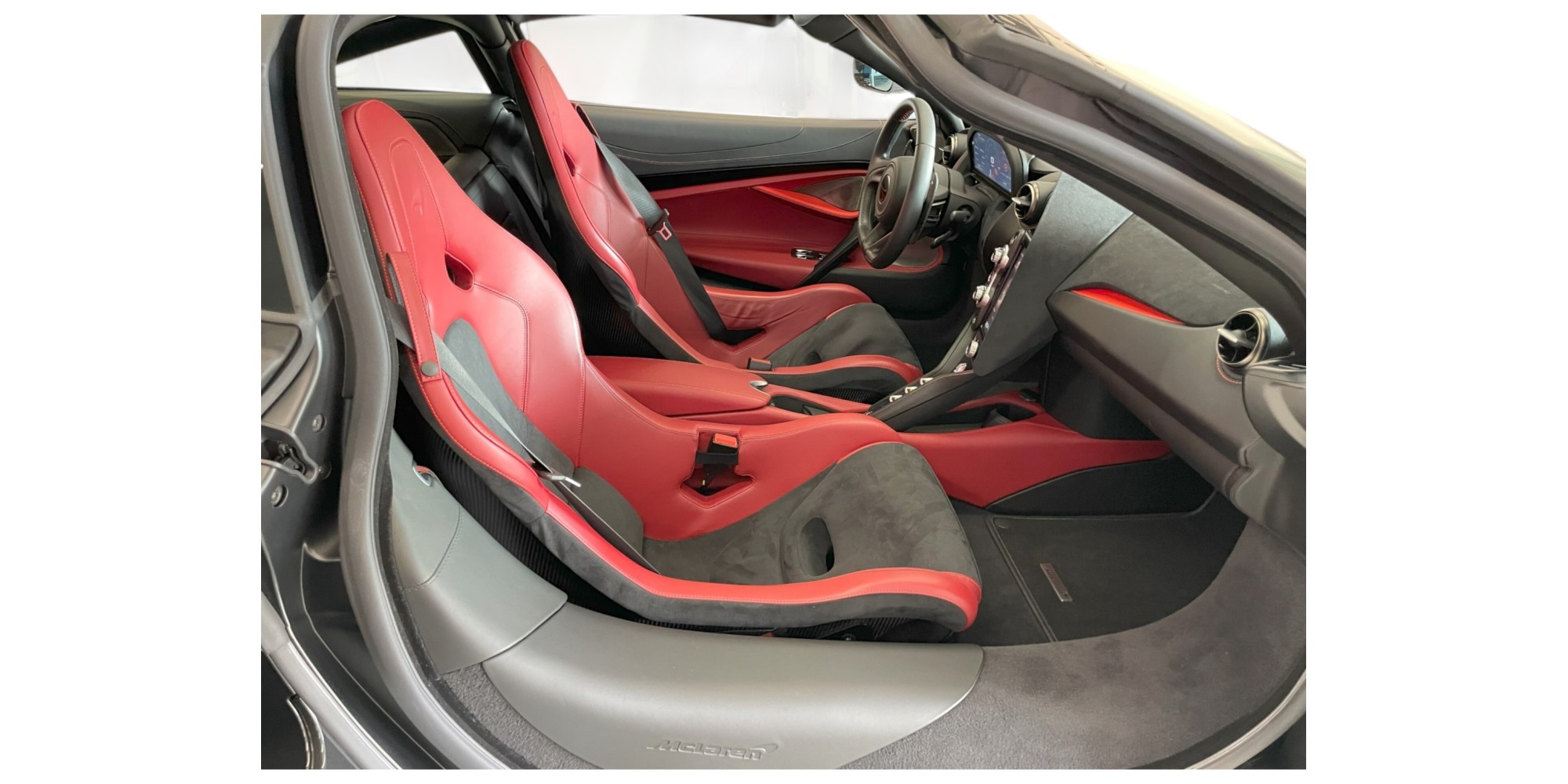 McLaren 720S Performance MSO Carbon Package