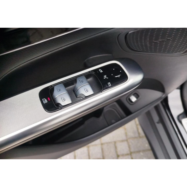 Mercedes-Benz GLC 220d Coupe 4MATIC - Sleek SUV Elegance