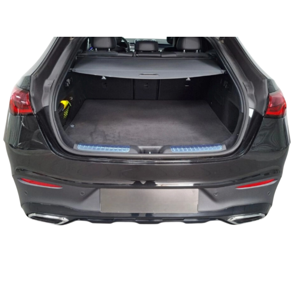 Mercedes-Benz GLC 220d Coupe 4MATIC - Sleek SUV Elegance