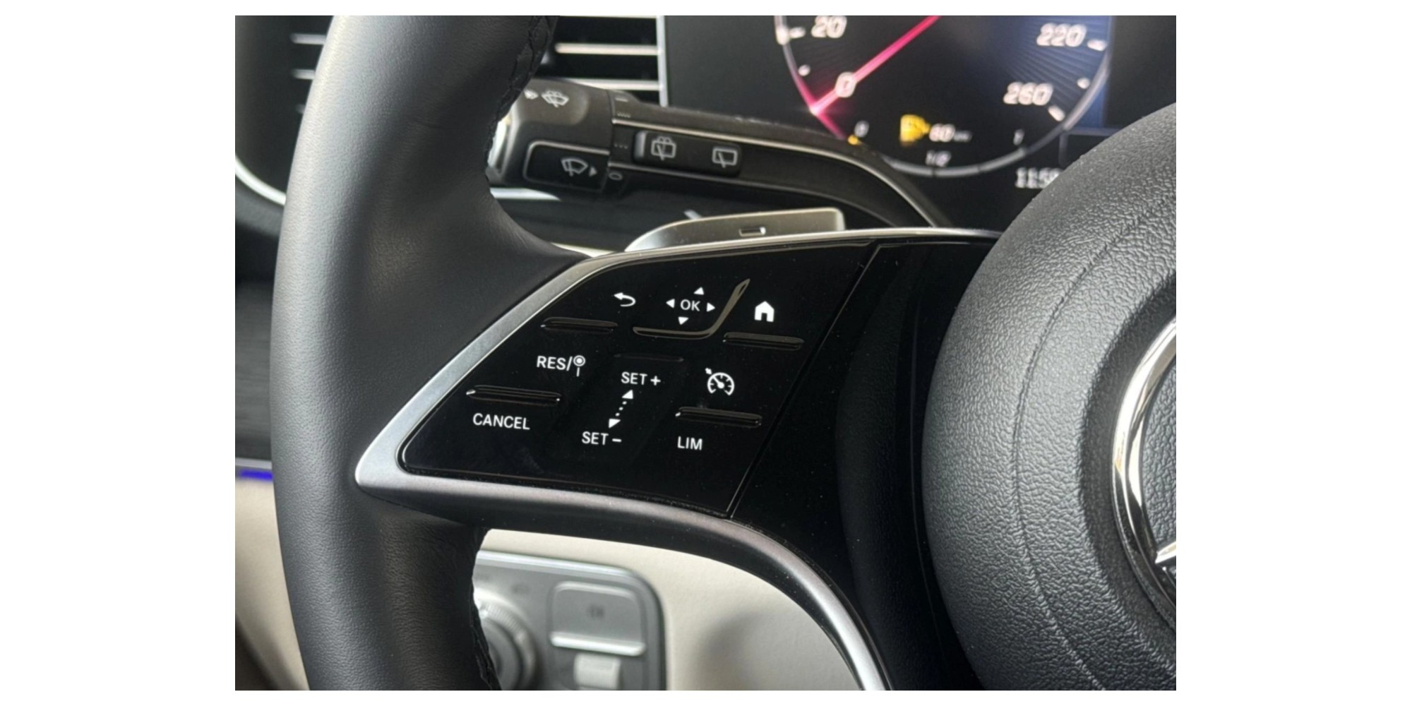 Modena Motors GmbH Mercedes‑Benz GLE 350 de 4MATIC Premium