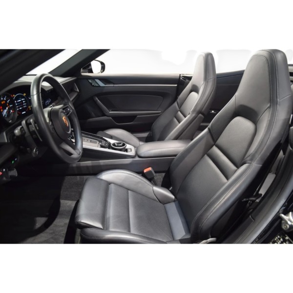 Porsche 911 992.1 4S Cabrio – Libertà e Prestazioni