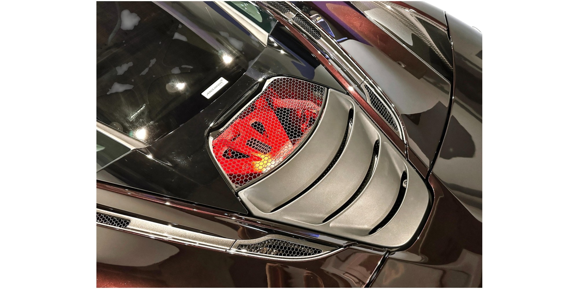 McLaren 720S Performance Launch Edition supercar rara
