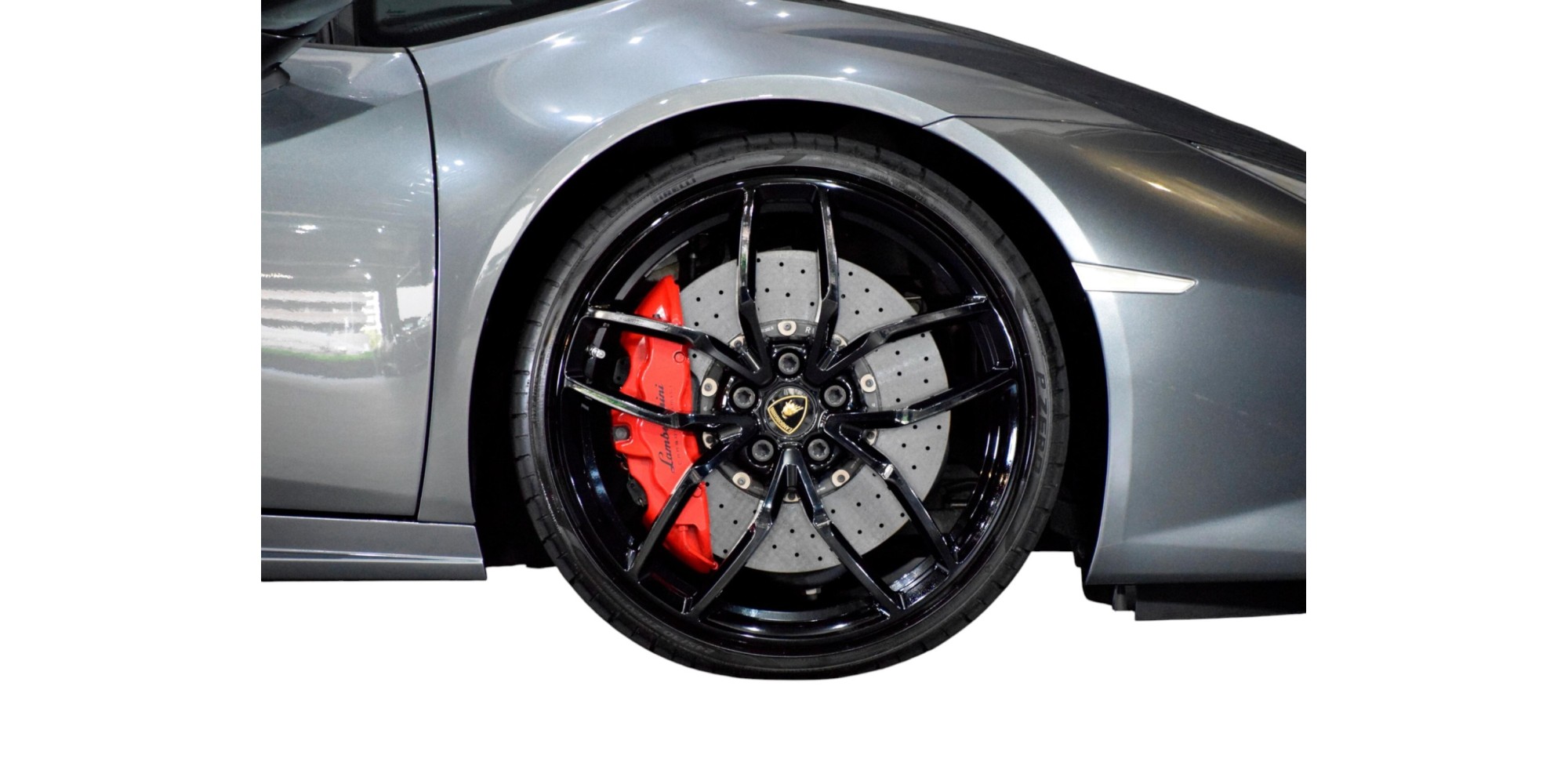 Lamborghini Huracan Spyder LP610 4 AWD supercar lusso