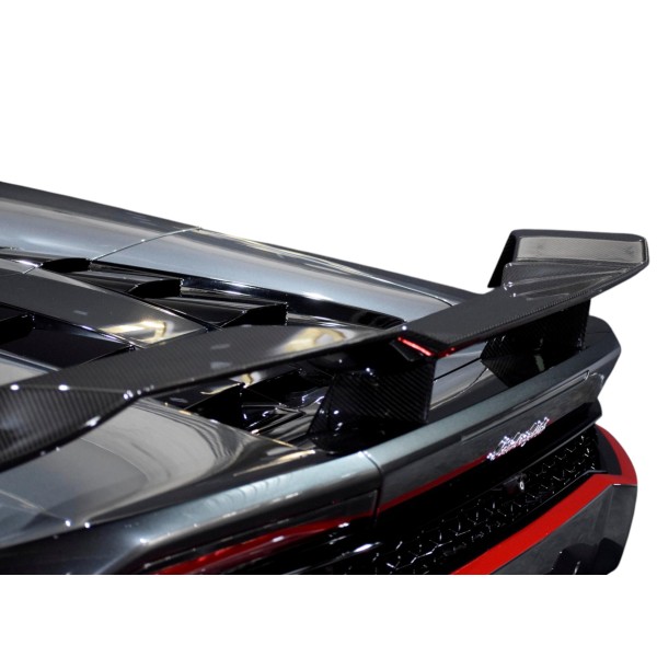 Lamborghini Huracan Spyder LP610 4 AWD supercar lusso