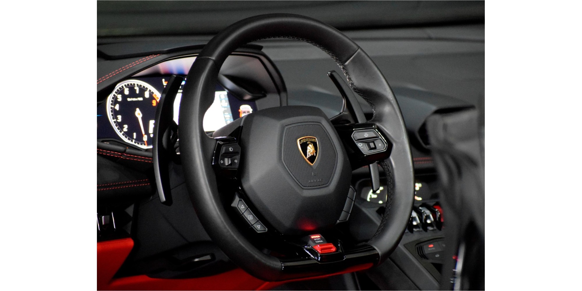 Lamborghini Huracan Spyder LP610 4 AWD supercar lusso