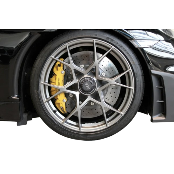 Porsche 718 Cayman GT4 RS Clubsport low mileage