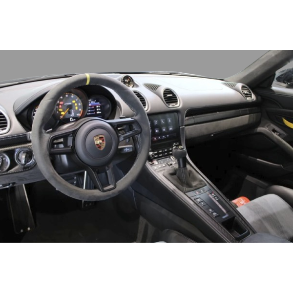 Porsche 718 Cayman GT4 RS Clubsport low mileage