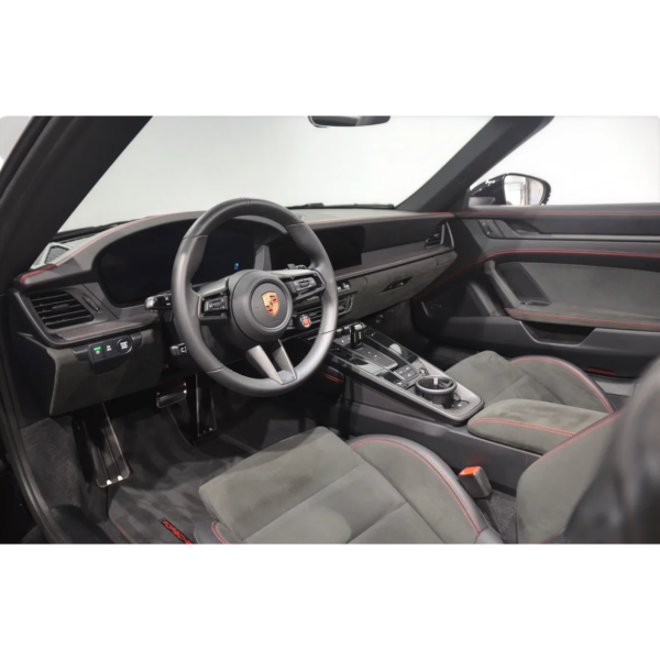 Porsche 911 992.2 GTS Cabrio Export EU Spec Auto