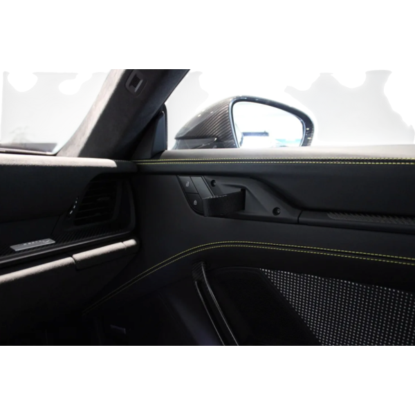 Modena Motors Porsche 911 992 GT3 RS Weissach Italia
