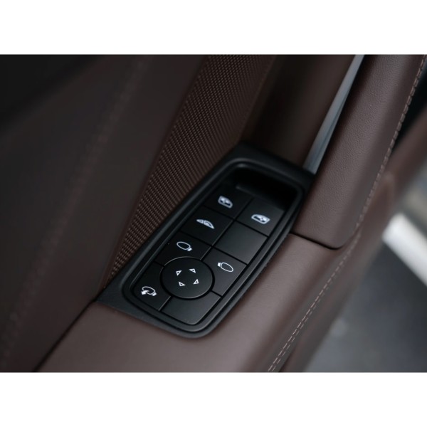 Porsche 911 992.2 GTS Cabrio Export EU Spec Auto