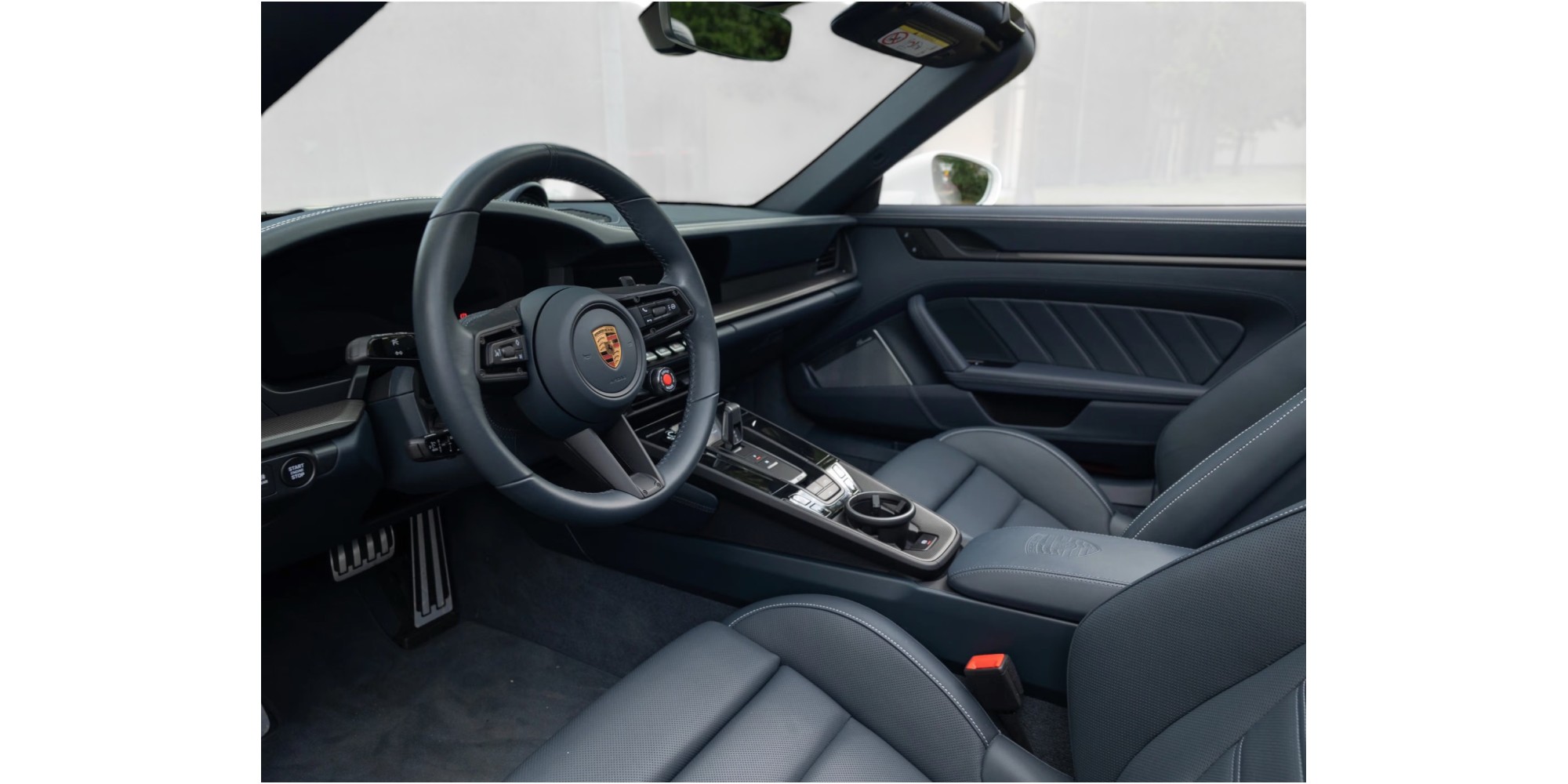 Porsche 911 992.2 4 GTS Cabrio Export EU Spec Auto