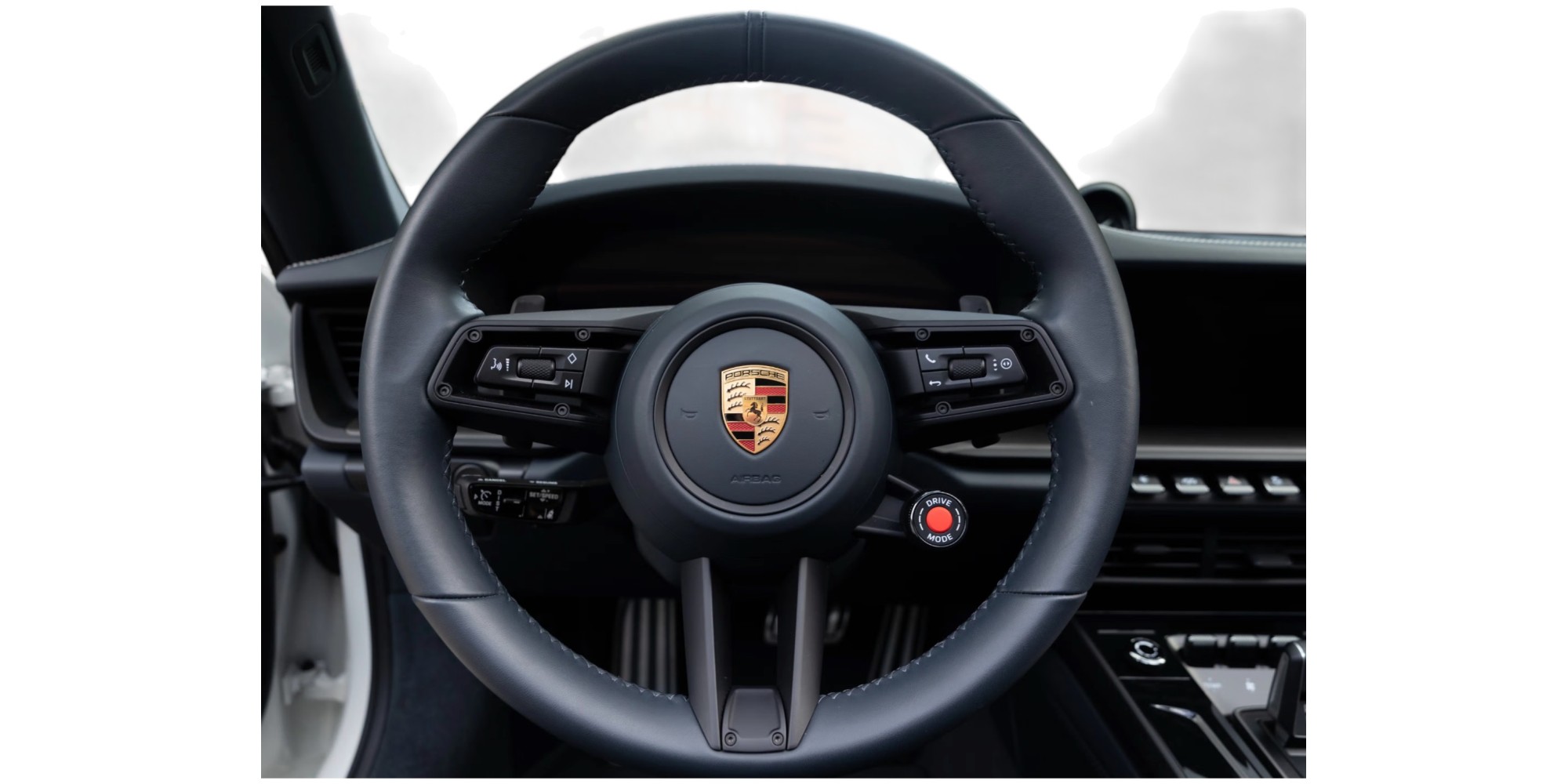 Porsche 911 992.2 4 GTS Cabrio Export EU Spec Auto