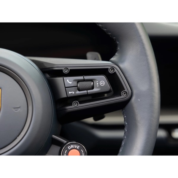 Porsche 911 992.2 4 GTS Cabrio Export EU Spec Auto