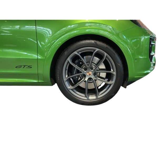 Porsche Cayenne GTS Coupe | Prestazioni e Tecnologia