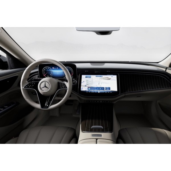 Mercedes-Benz E 300 e | Luxury Plug-In Hybrid Sedan