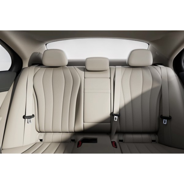 Mercedes-Benz E 300 e | Luxury Plug-In Hybrid Sedan