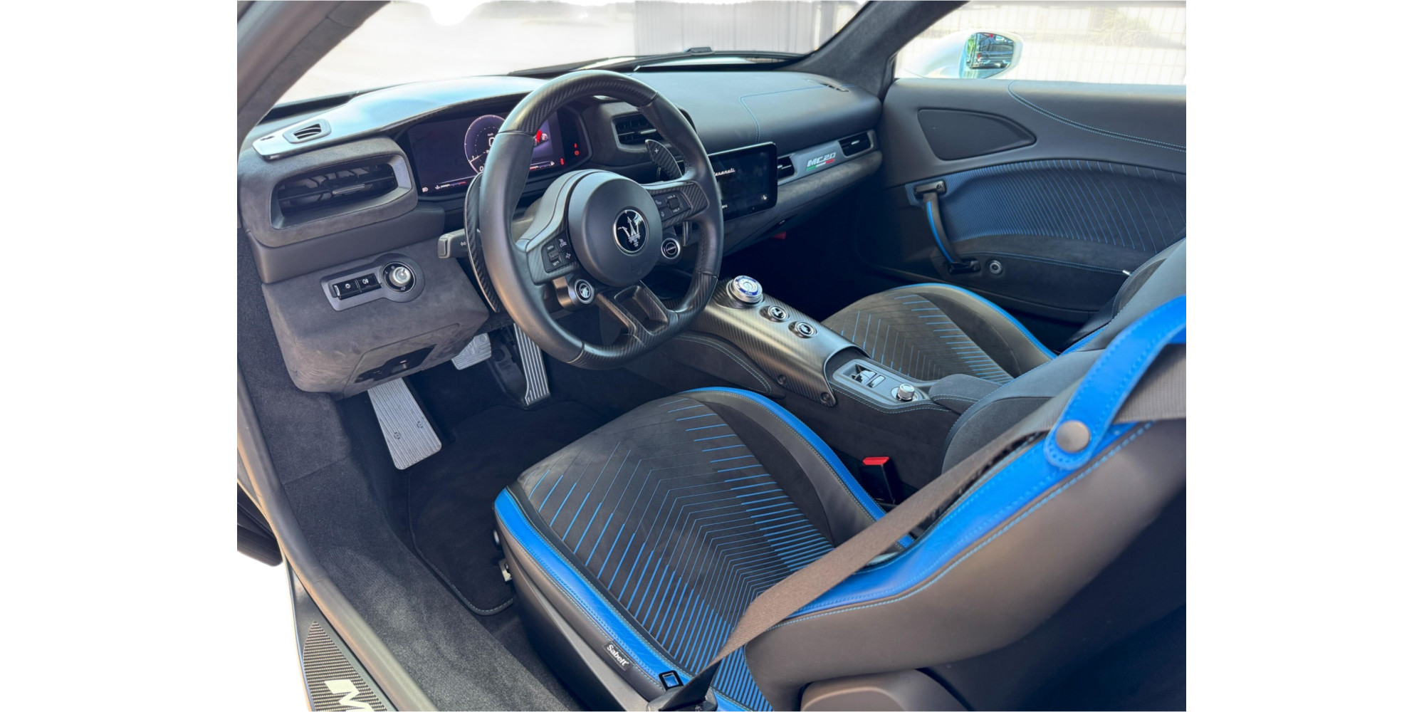 Maserati MC20 Supercar Twin Turbo Luxury Coupe