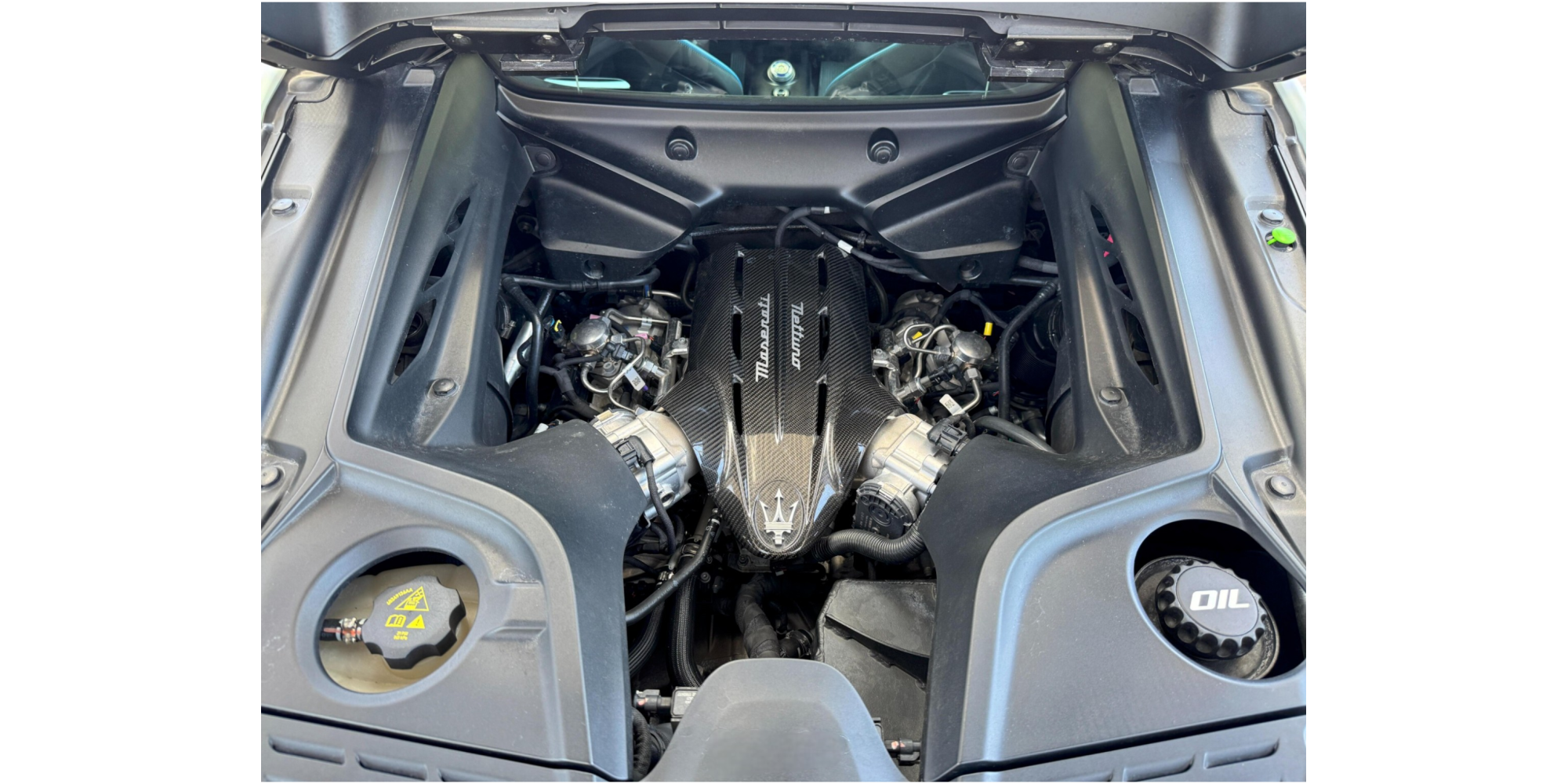 Maserati MC20 Supercar Twin Turbo Luxury Coupe