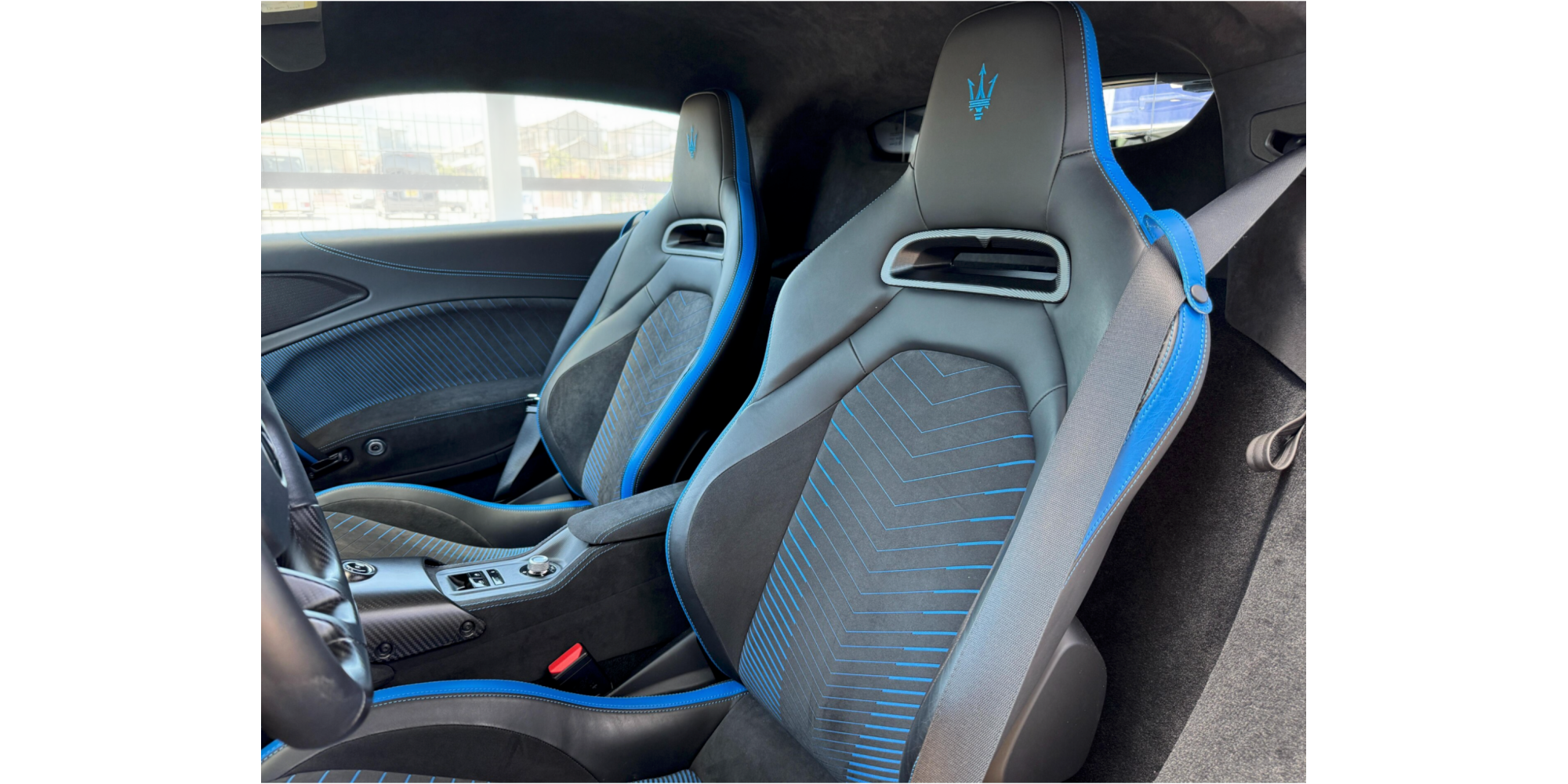 Maserati MC20 Supercar Twin Turbo Luxury Coupe